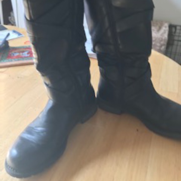 Women's Tall black leather boots - 6 1/2 - Picture 2 of 6